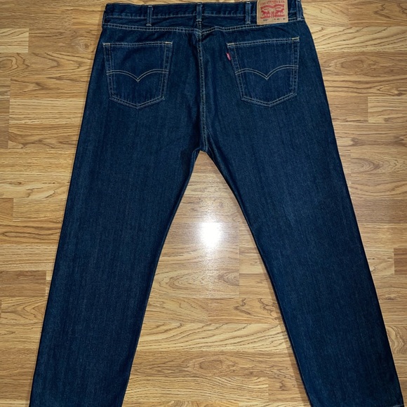 Levi’s 505 Regular Fit Straight Denim Jeans Mens Size 42x30 Dark Wash EUC - Picture 9 of 16